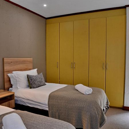 Anew Hotel Ocean Reef Zinkwazi Eksteriør bilde